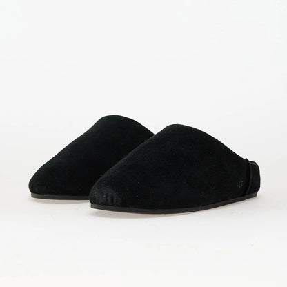 UGG W Elea Slip On Pale Black -Preorder Boostclub