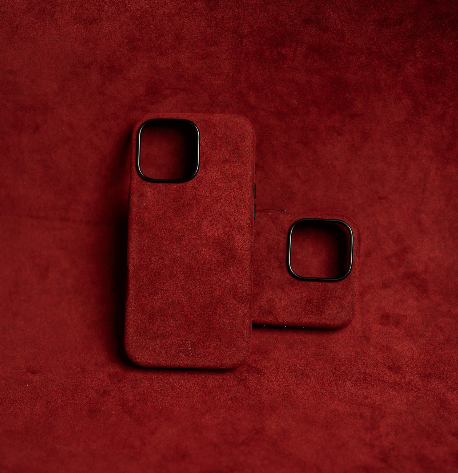 Iphone 15 Pro - Alcantara Case Space Burgundy Boostclub