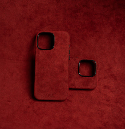 Iphone 15 Pro - Alcantara Case Space Burgundy Boostclub
