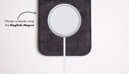 Iphone 15 Pro - Alcantara Case Space Grey Boostclub