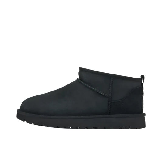 UGG CLASSIC Ultra Mini Boot Black -Preorder Boostclub