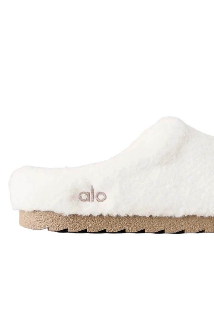 Alo Sherpa Recovery Slipper Ivory -Preorder Boostclub