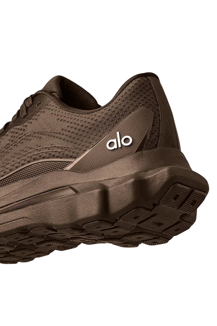 Alo Runner Sneaker Espresso -Preorder Boostclub