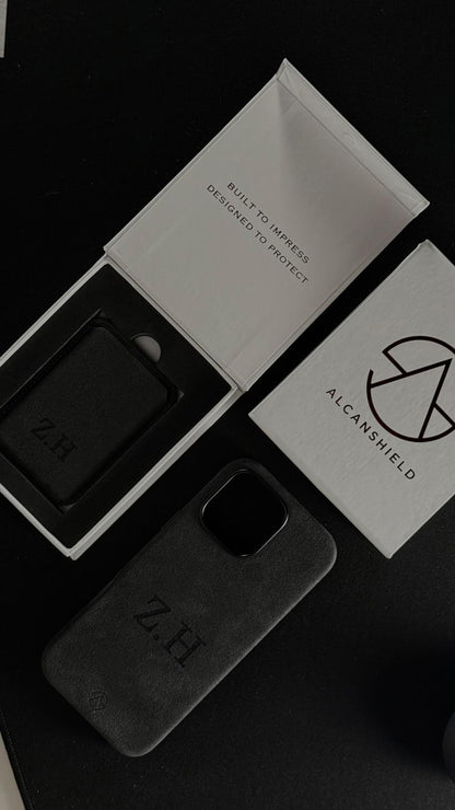 Iphone 15 Pro - Alcantara Case Space Grey Boostclub