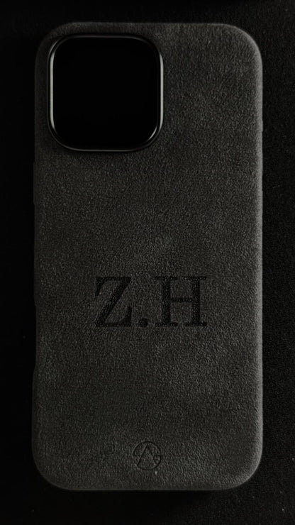 Iphone 15 Pro - Alcantara Case Space Grey Boostclub