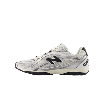 New Balance 204L Silver Metallic/Black -Preorder Boostclub